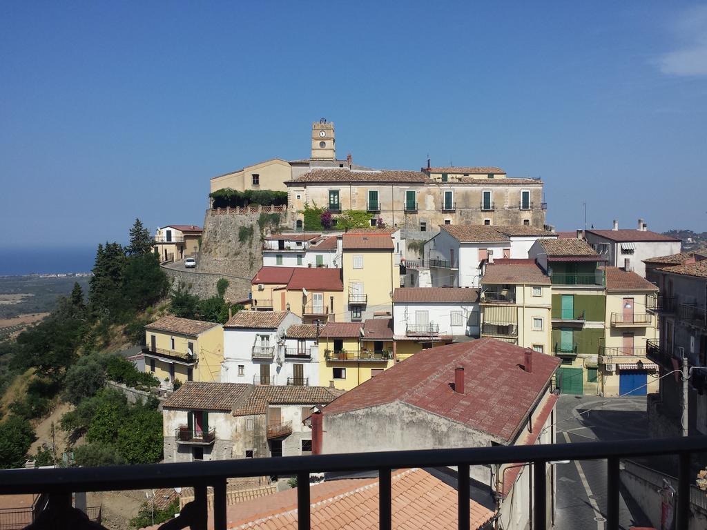 Bed and Breakfast Palazzo Madeo - Residenza D'Epoca à Crosia Extérieur photo